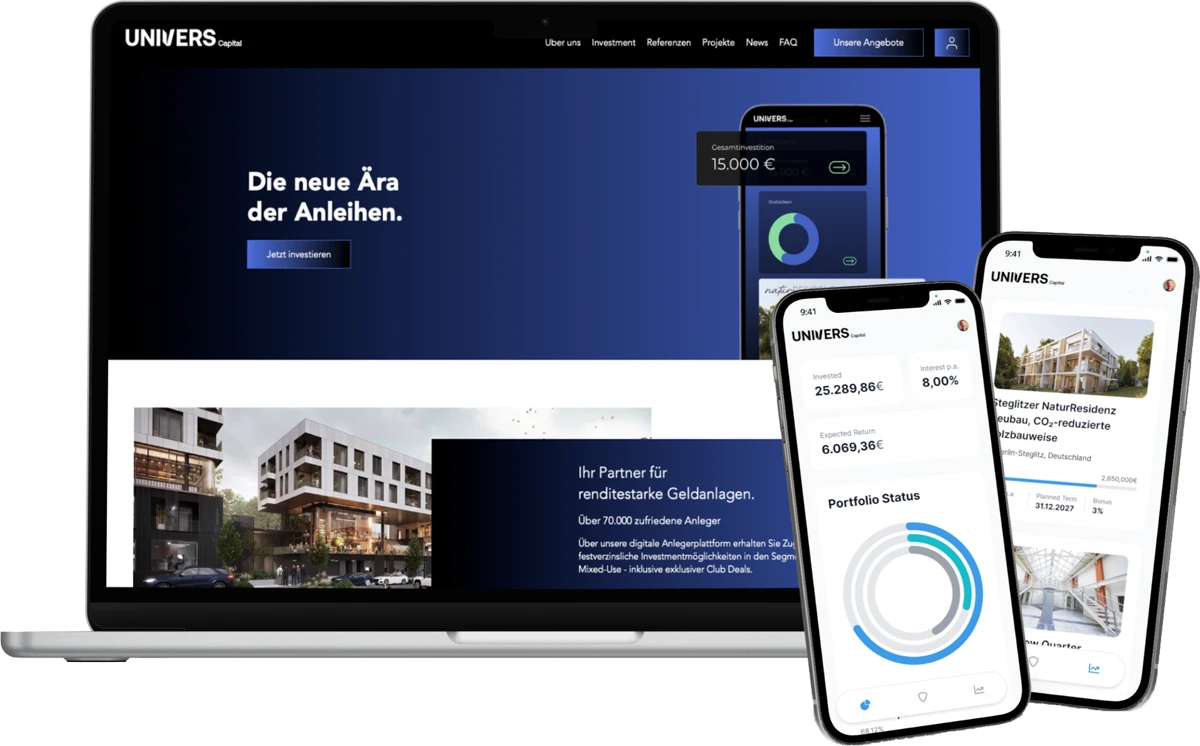 UNIVERS Capital Plattform auf Laptop und Smartphone Laptop mit UNIVERS Capital Investmentplattform sowie Smartphones mit mobiler Ansicht der Immobilienanleihen
